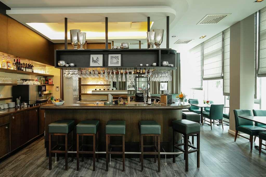 Airporthotel Berlin-Adlershof ร้านอาหาร รูปภาพ