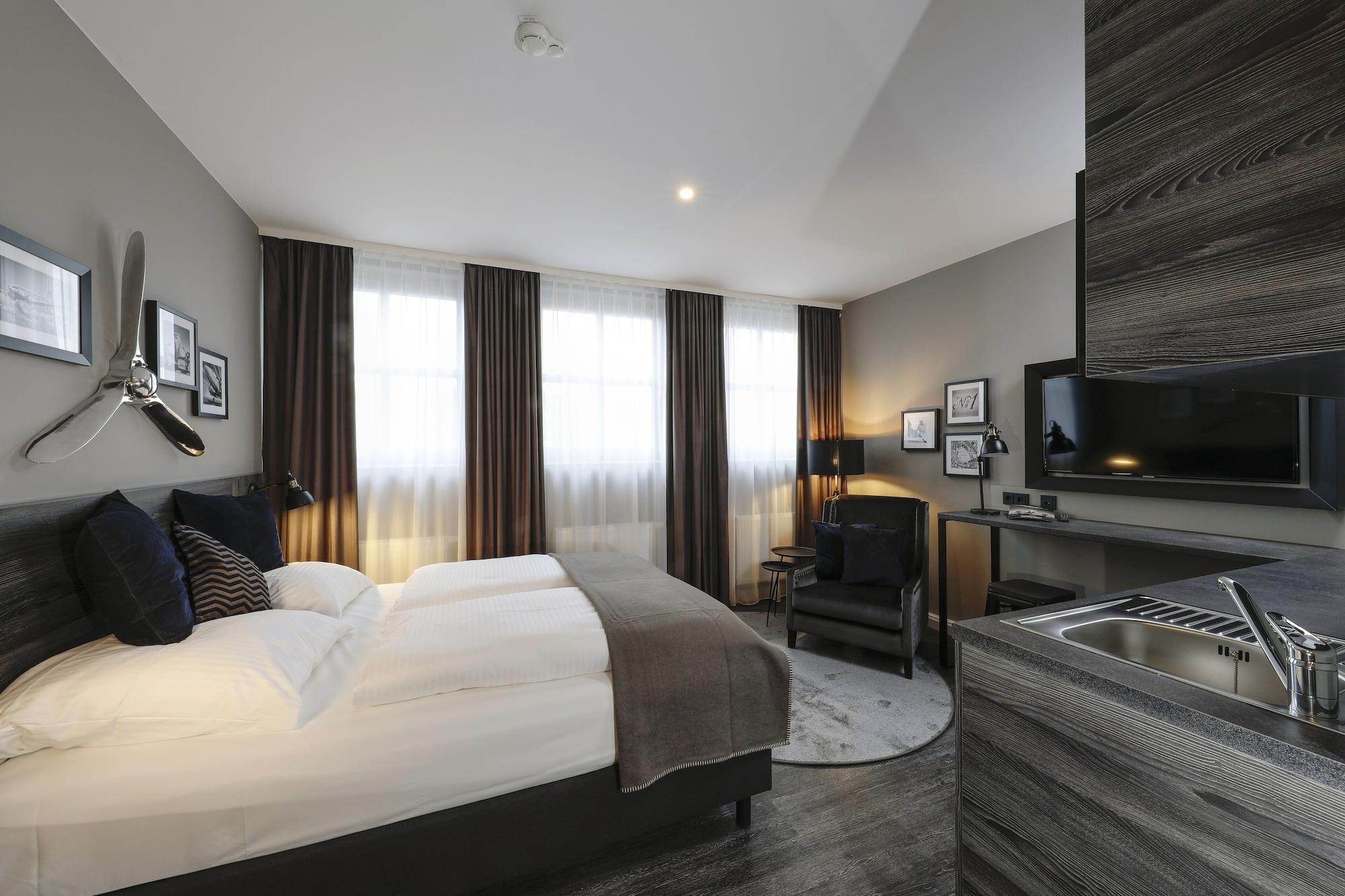 Airporthotel Berlin-Adlershof ภายนอก รูปภาพ