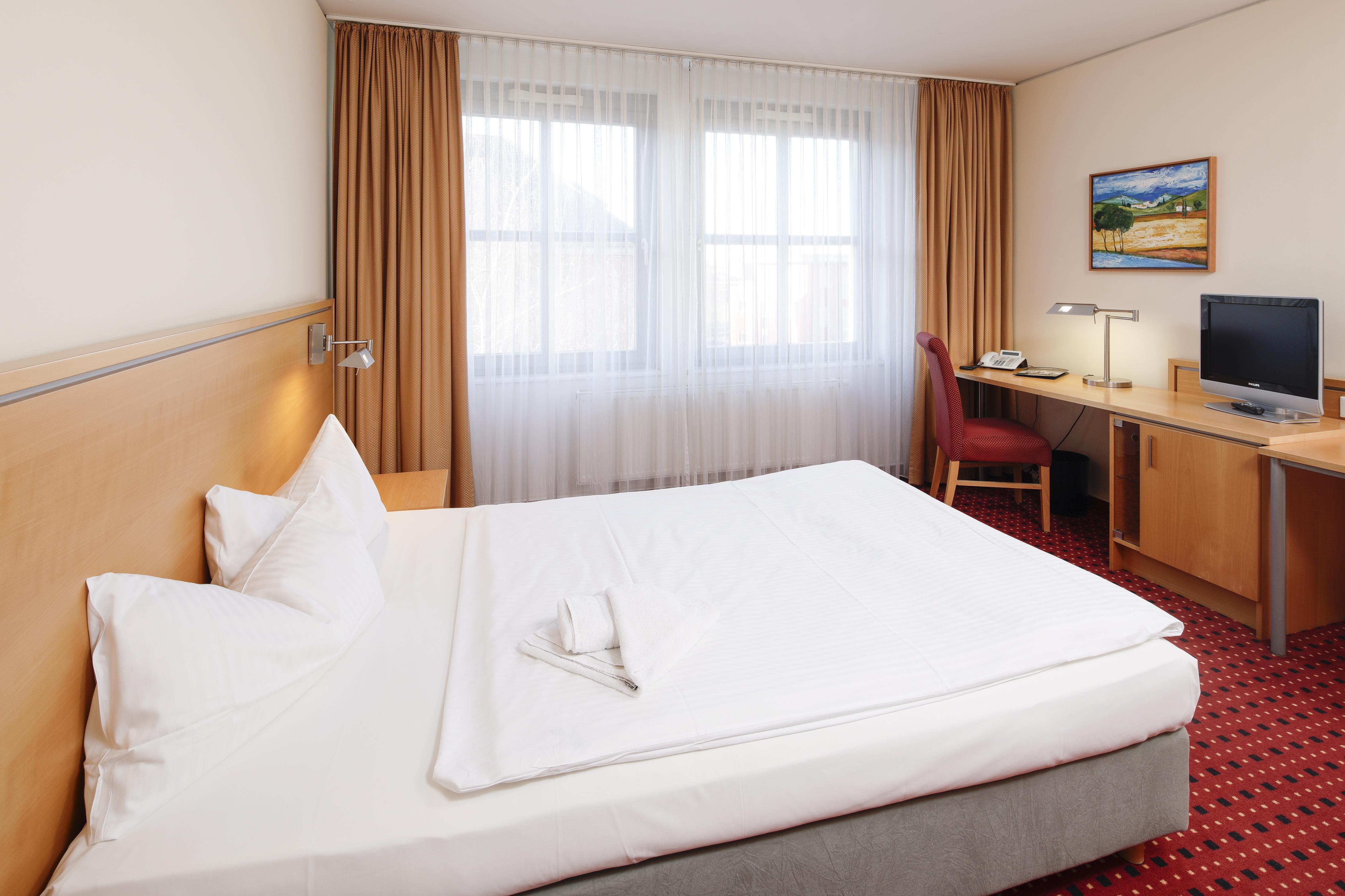 Airporthotel Berlin-Adlershof ภายนอก รูปภาพ