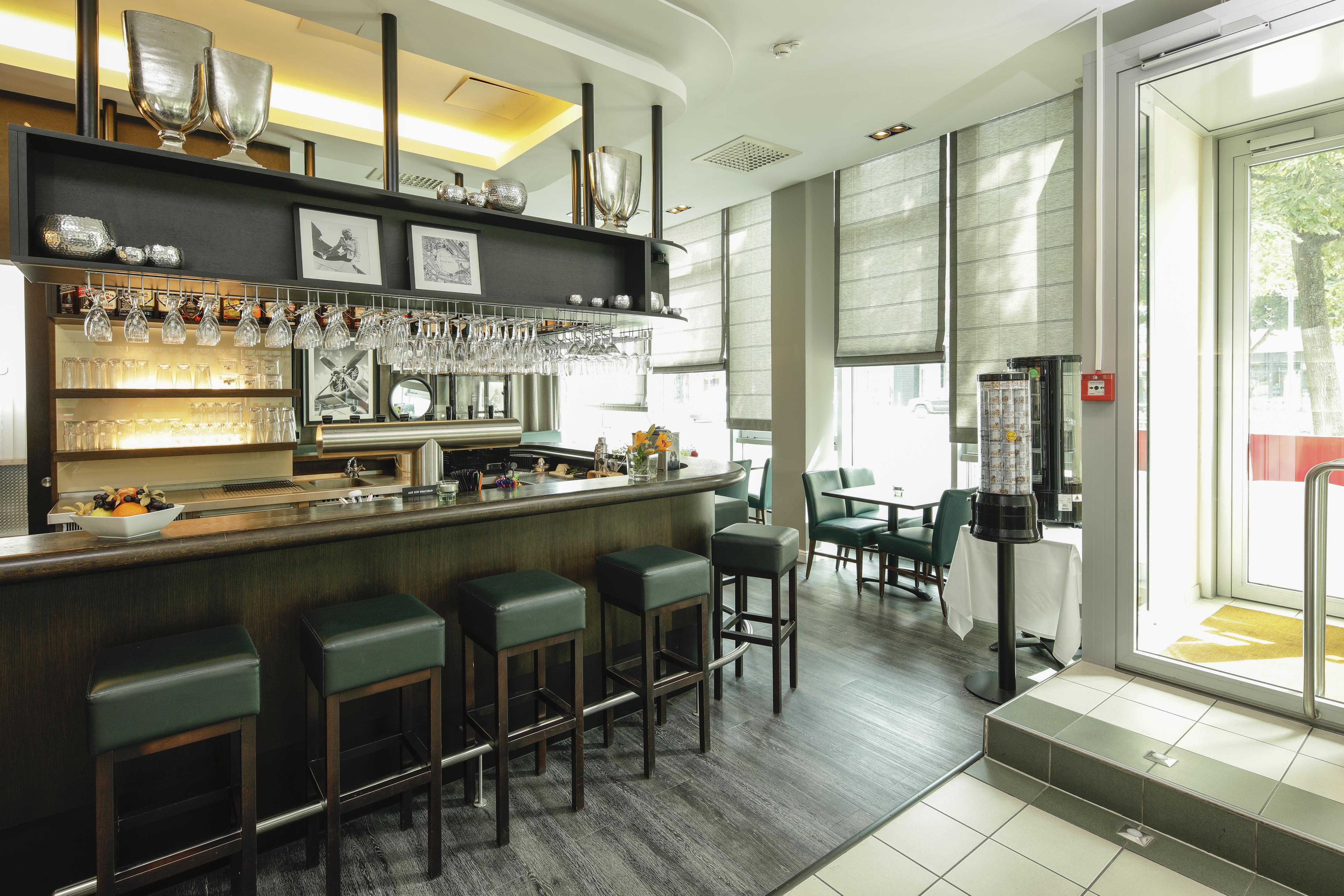 Airporthotel Berlin-Adlershof ภายนอก รูปภาพ